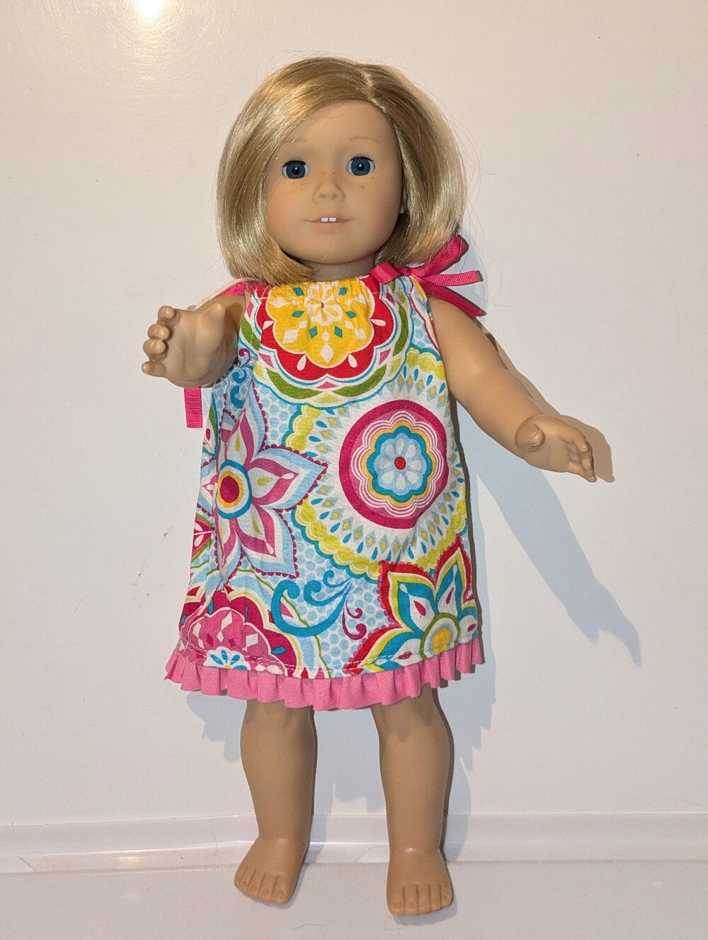 American Girl Blonde Doll in Multicolor Floral Dress (Pink Accents)